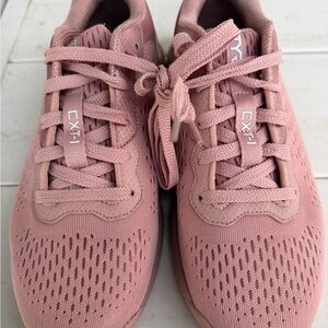 TYR CXT-1 Pink Trainers